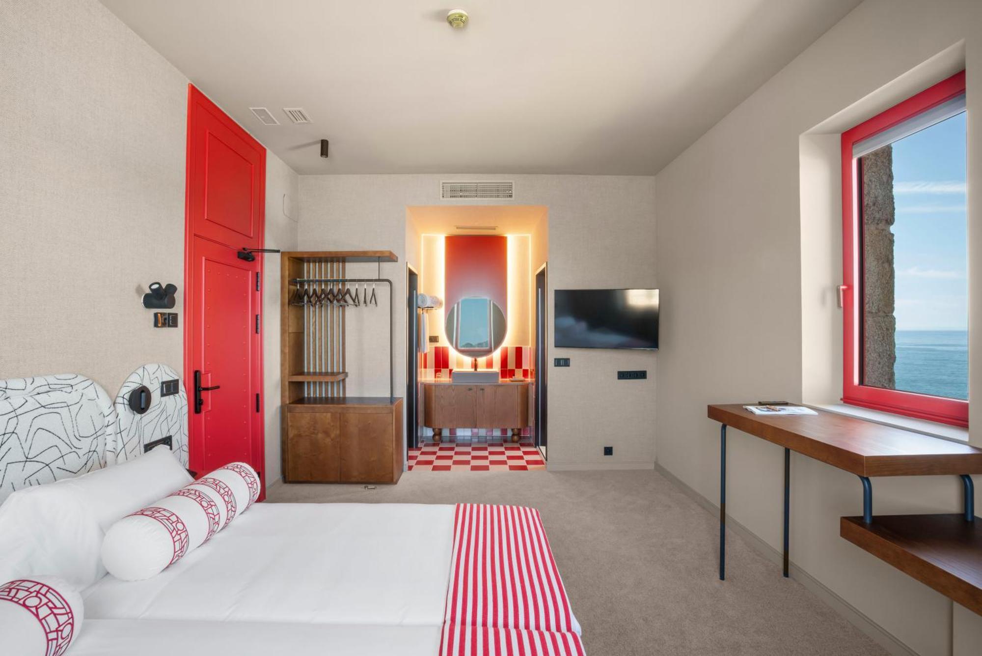 Hotel Boutique Faro Silleiro Baiona Exterior photo